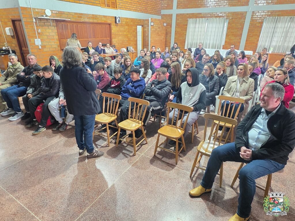 São João do Oeste promove conferência para fortalecer políticas públicas voltadas à infância