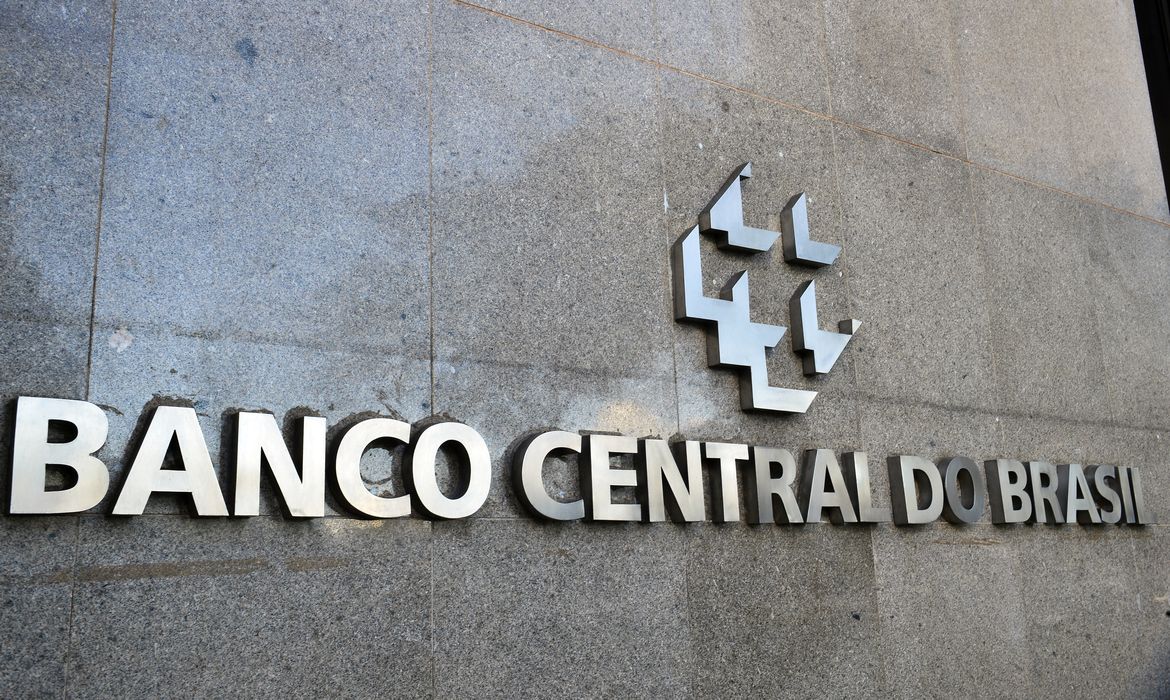 Apesar da piora no cenário da inflação Copom considerou acertado o corte na taxa de juros