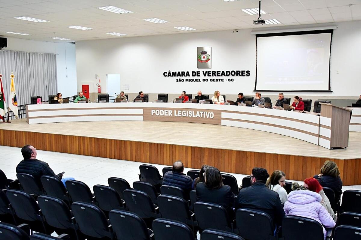Câmara aprova projeto que disciplina repasse de recursos para entidades de SMO