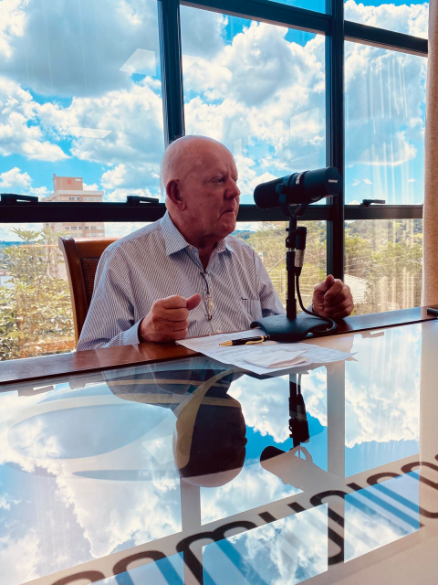 Deputado Marcos Vieira destaca investimentos em saúde e celebração dos 70 anos do Hospital São José