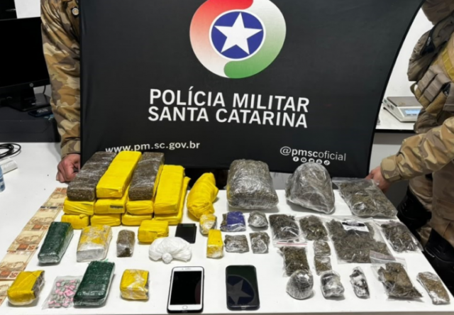 Jovem é preso com mais de 10 quilos de drogas durante ação da Polícia Militar em Chapecó