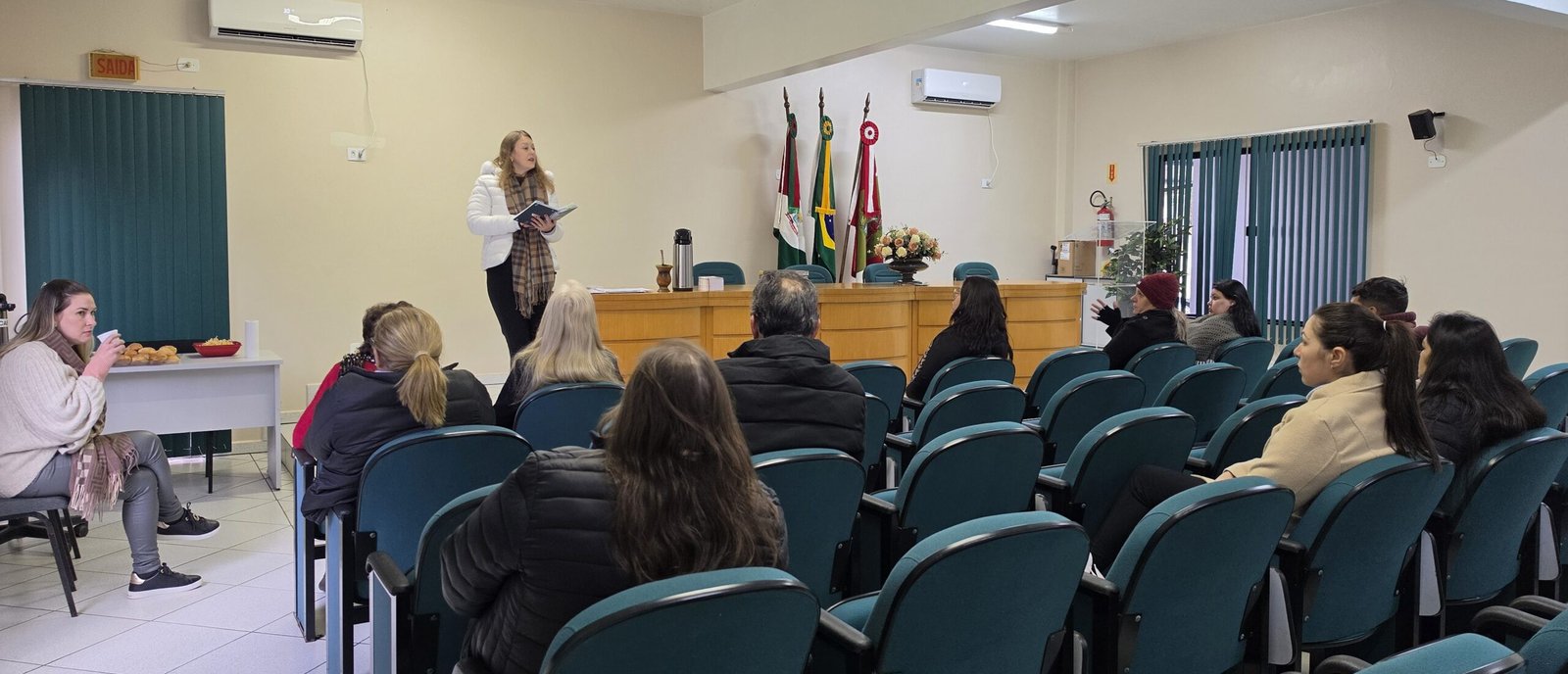 SECRETARIA MUNICIPAL DE ASSISTÊNCIA SOCIAL DE FLOR DO SERTÃO REALIZA REUNIÃO DOS CONSELHOS