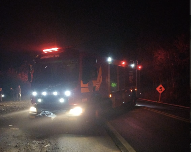 Motociclista morre em grave acidente na BR-282 em Saudades