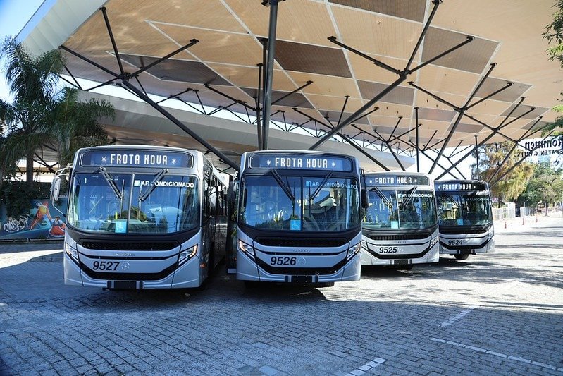 Blumenau recebe mais 18 ônibus e acelera renovação da frota do transporte coletivo - Santa Catarina em Pauta
