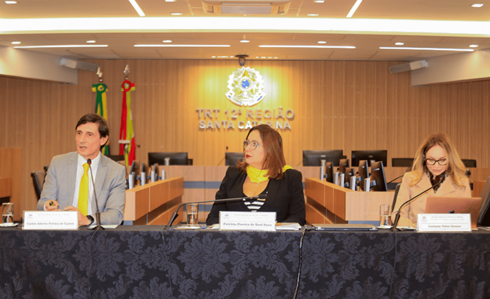TRT-SC debate assédio eleitoral e impactos da inteligência artificial nas relações de trabalho - Santa Catarina em Pauta