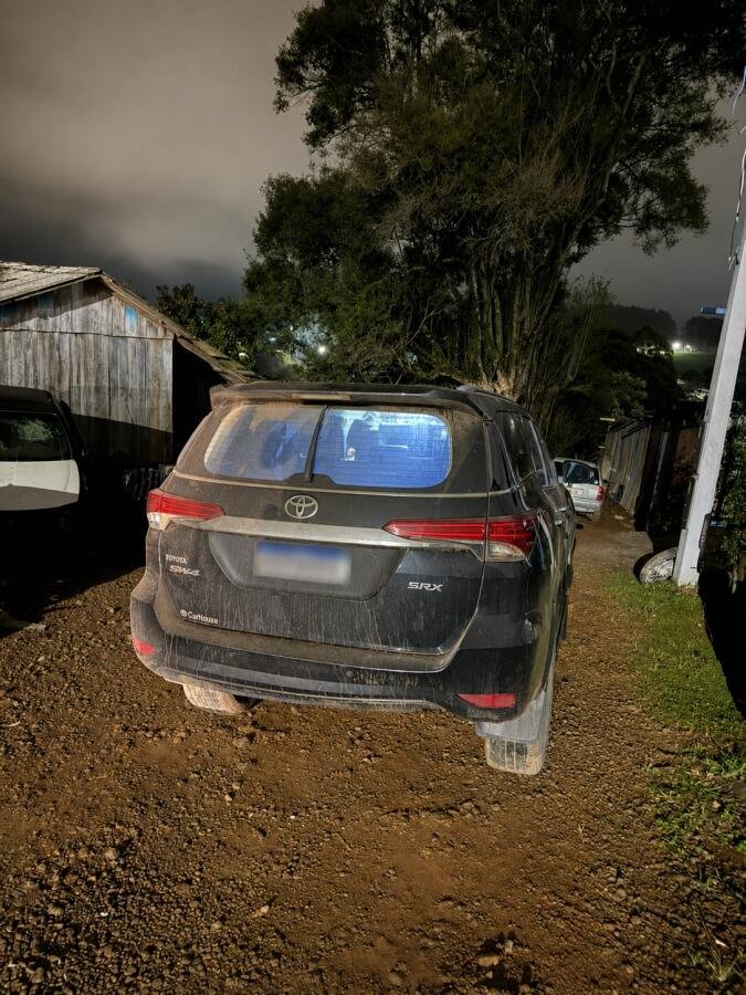 PM recupera veículo furtado e desarticula ação criminosa entre Campo Erê e Flor do Sertão