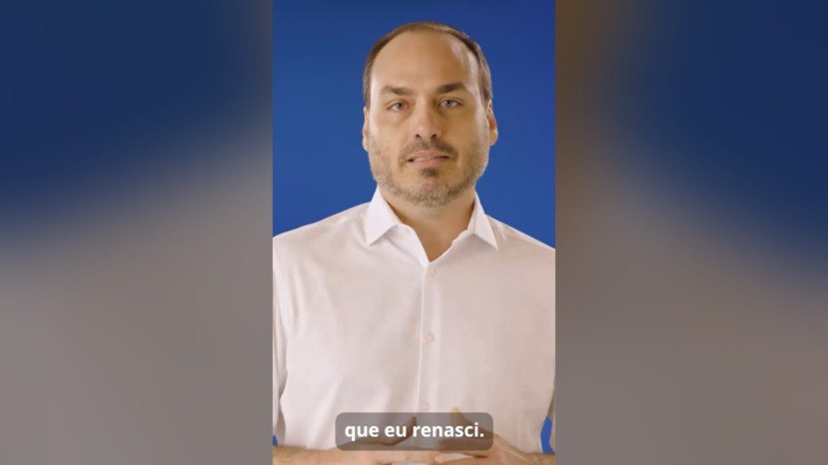 'Aqui eu renasci', diz Carlos Bolsonaro para justificar candidatura ao Senado por SC
