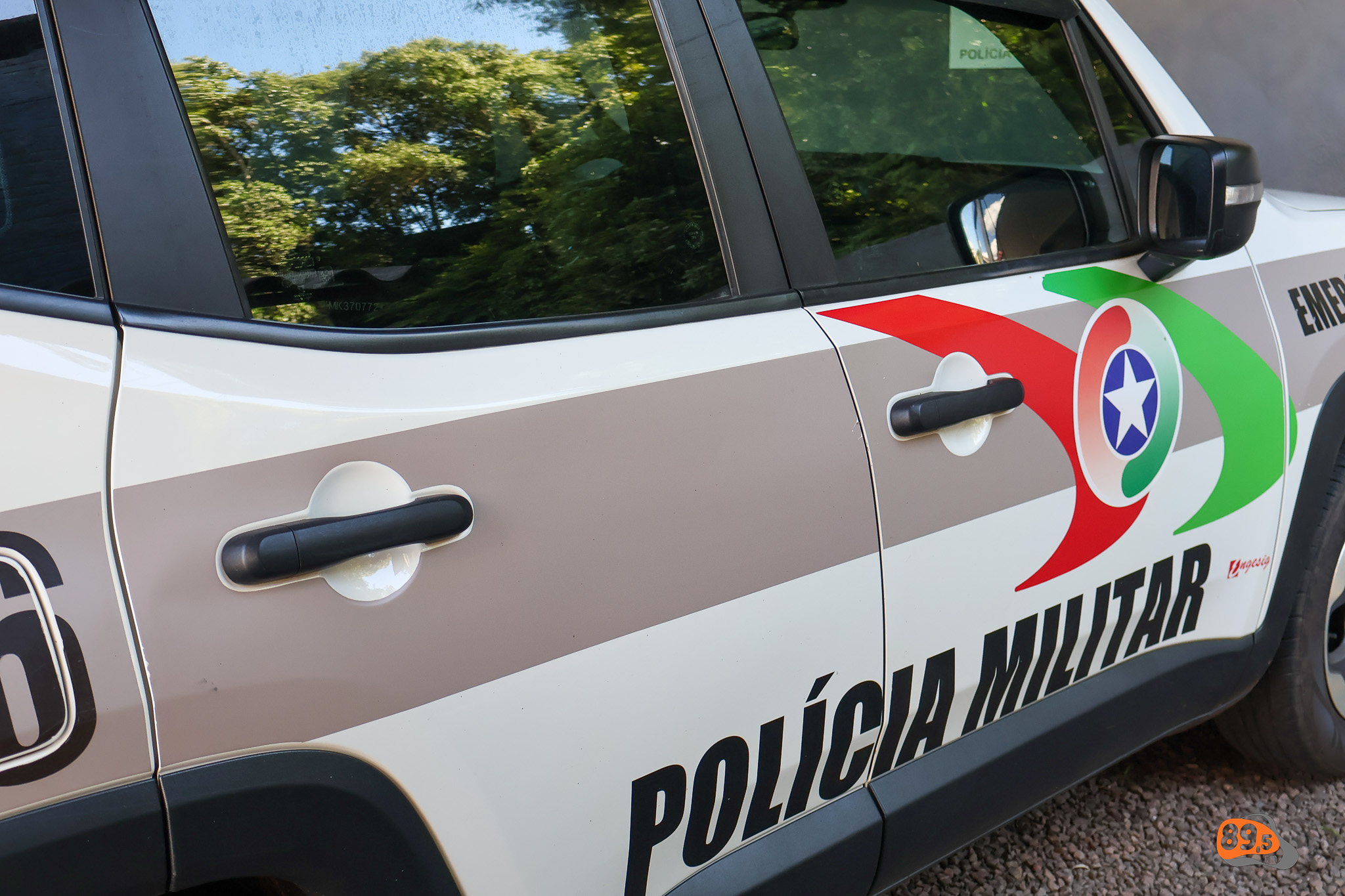 Homem com mandado de prisão ativo é preso pela Polícia Militar em Belmonte