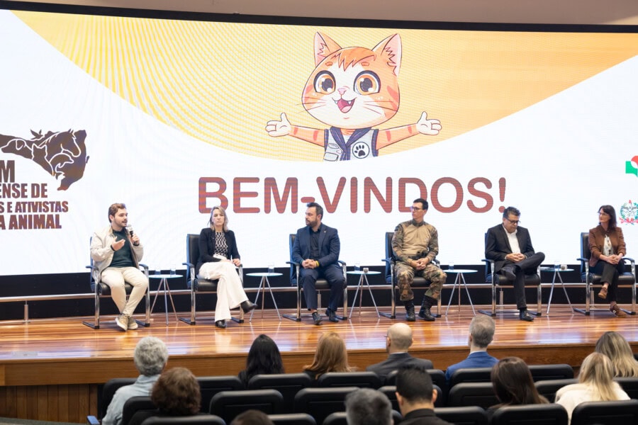 Fórum na Alesc debate avanços e desafios das políticas de proteção animal em Santa Catarina - Santa Catarina em Pauta