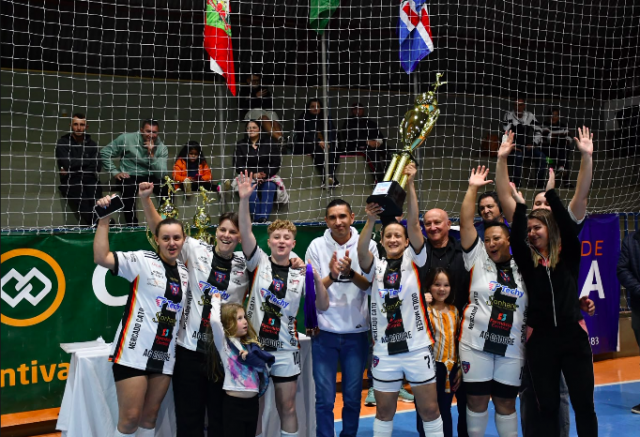 Ipiranga – Marmoraria Guaraciaba é campeã do Municipal de Futsal Feminino