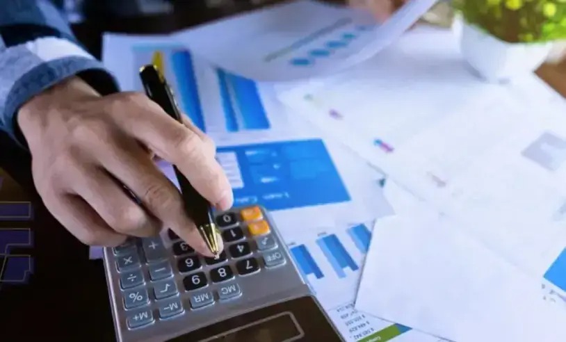 Confiança do empresário catarinense cai pelo quarto mês seguido