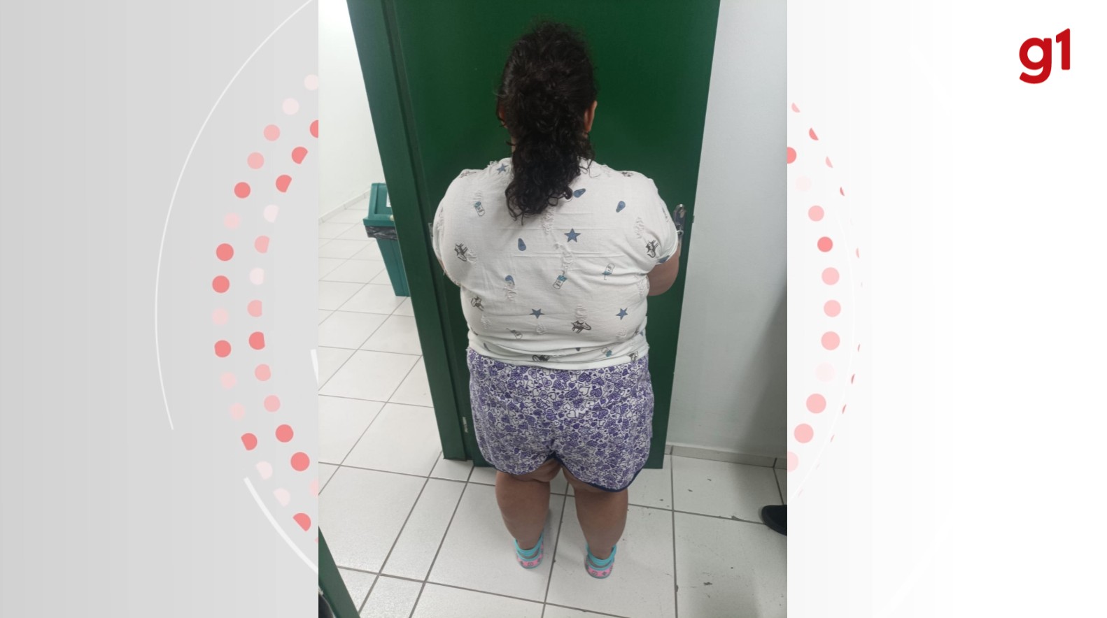 Mulher de 37 anos 'adotada' após fingir ter 12 anos ganhou festa de aniversário da família em SC