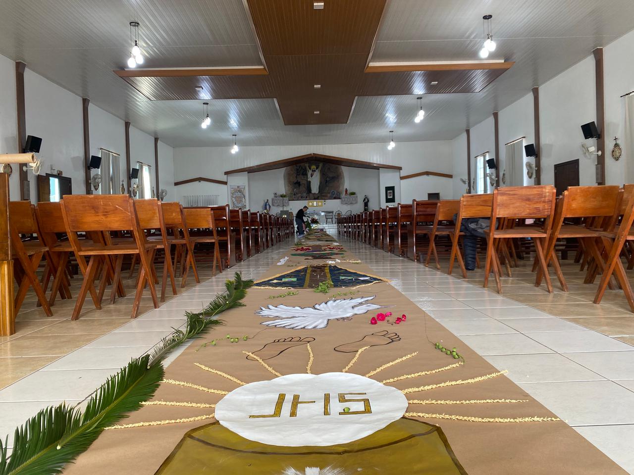 Paróquia de Descanso celebra Corpus Christi com foco em ecologia e habitação
