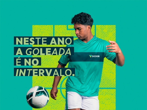 "Goleada de Ofertas": Sicoob convoca craques do futebol brasileiro e lança campanha inédita