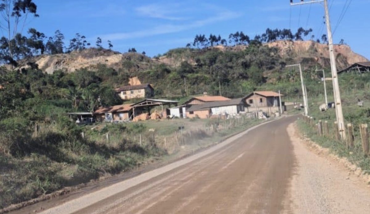 Parceria entre Governo de SC e prefeitura vai asfaltar mais de 6 km no interior de Tijucas