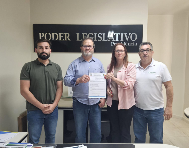 Presidente da Câmara Municipal de Maravilha promulga lei que responsabiliza concessionárias pelo recolhimento de cabos e fios em vias públicas