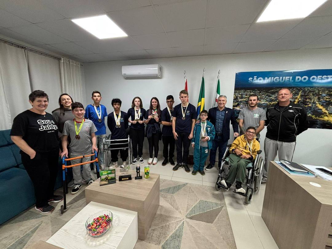 Atletas de São Miguel do Oeste apresentam conquistas no Parajesc e projetam etapa nacional