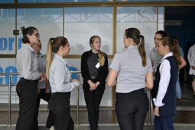 Estudante alemã faz intercâmbio no Hospital Regional de São Miguel do Oeste