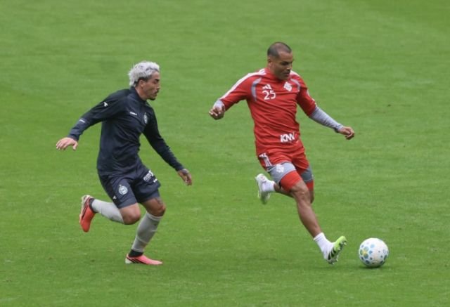 Mercado marca e Inter vence o Coritiba em primeiro teste da intertemporada