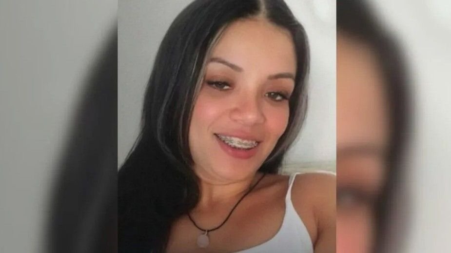 Mulher morta após ser arrastada por carro em rodovia na Grande Florianópolis é identificada