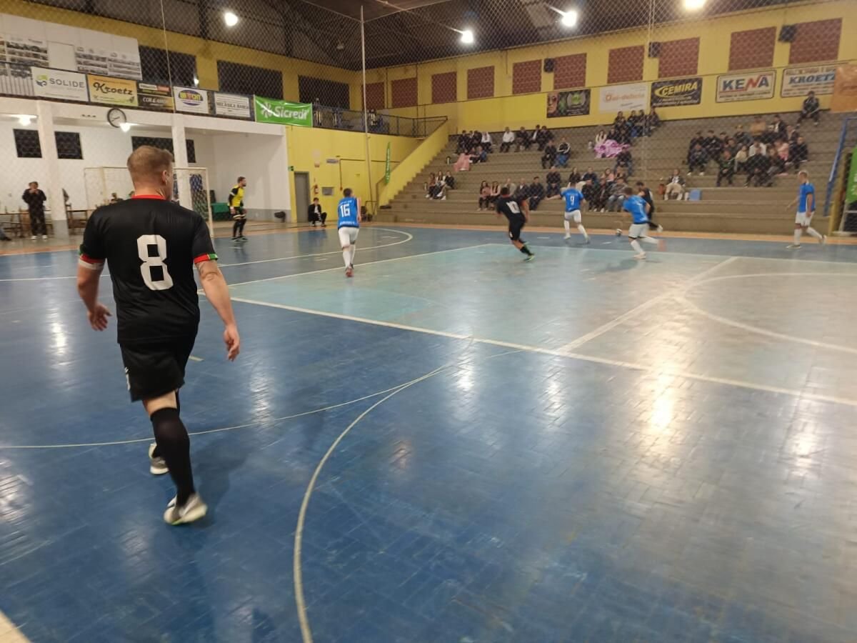 Empate mantém disputa aberta na final do Regional de Futsal 2026