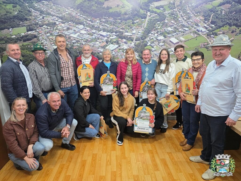 Turistas argentinos são recebidos pela Administração Municipal durante a Semana Alemã