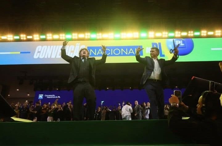 Com a presença do presidente da Argentina, Javier Milei, Convenção Nacional do PL oficializa candidatura de Flávio Bolsonaro à Presidência