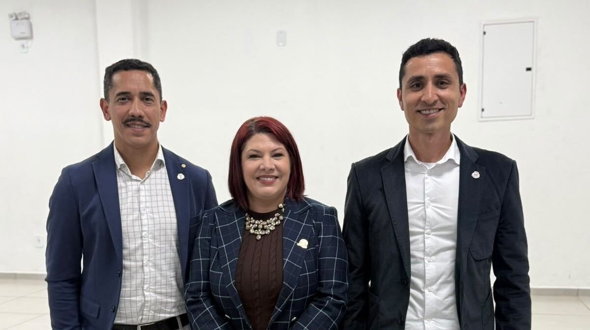 Memória e Identidade Catarinense: Maravilha Sedia Solenidade do IHGO e Entrega de Honrarias do IHGSC