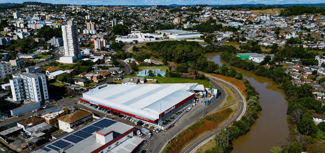 Superviza inaugura terceira loja em Caçador e reforça compromisso com a comunidade e o desenvolvimento da região