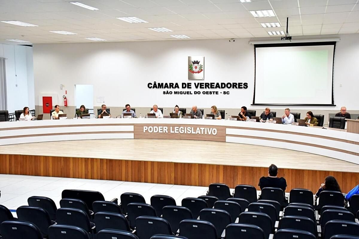 Câmara de Vereadores de São Miguel do Oeste adota turno único até o fim do ano