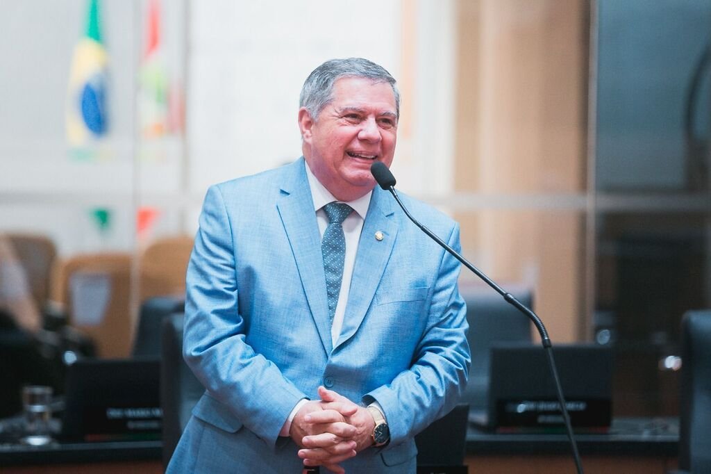Mário Motta lança pré-candidatura à reeleição e apresenta movimento voltado às futuras gerações