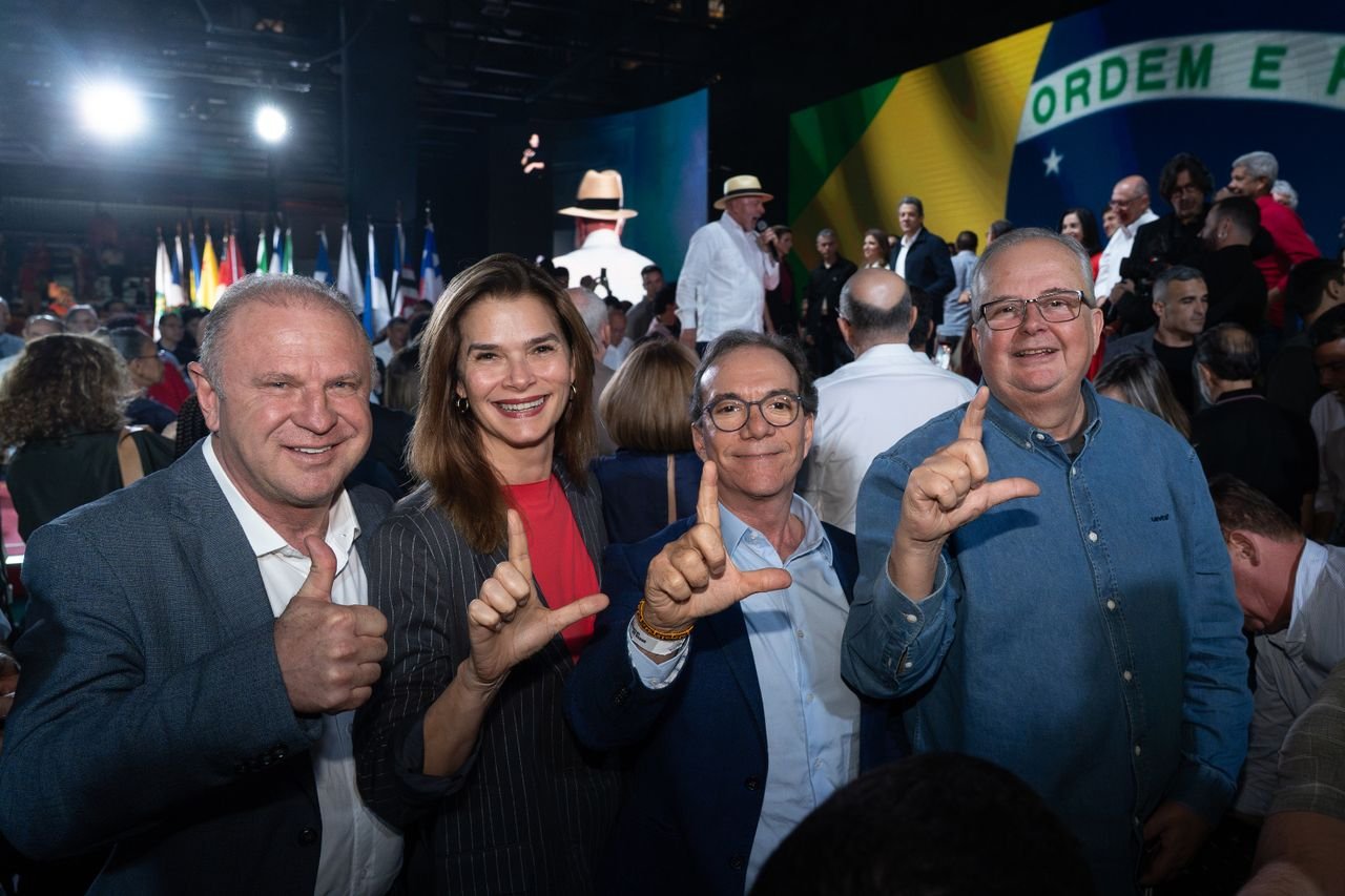 Convenção do PT oficializa candidatura de Lula à reeleição com apoio de Santa Catarina