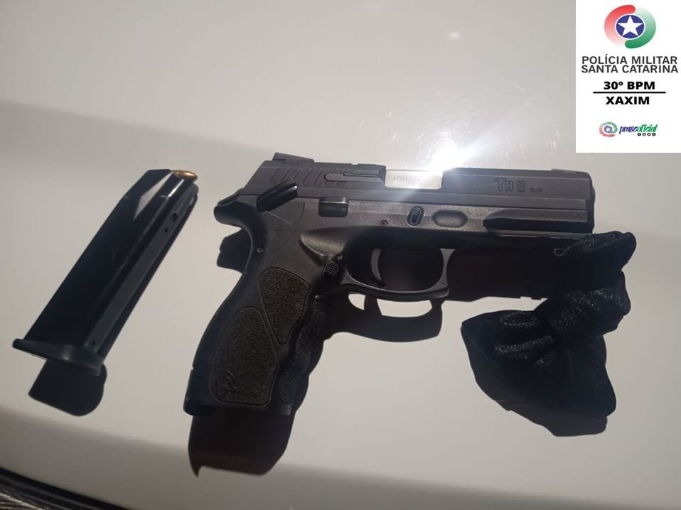 Homem é preso com pistola 9 mm furtada e 25 munições em Xaxim