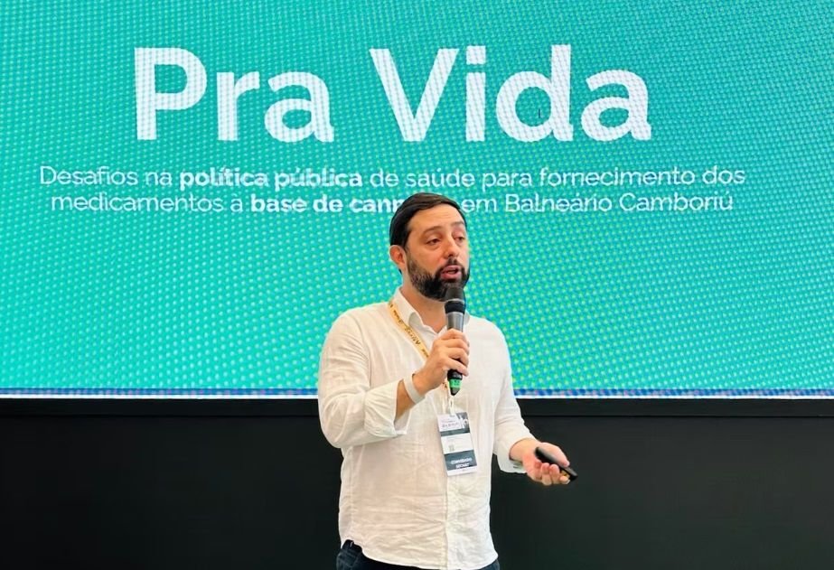 Vereador de Balneário Camboriú participa do Congresso do Povo do PT