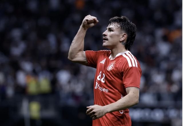 Inter avança às quartas de final da Copa do Brasil apesar da derrota para o Corinthians