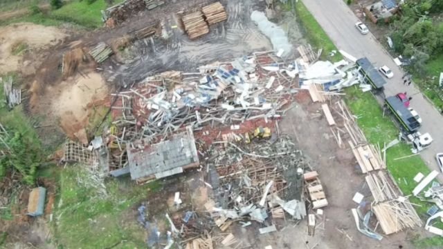 Ciclone deixa mais de 2,3 mil desalojados e uma morte no Rio Grande do Sul