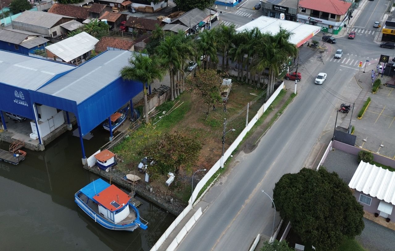 Balneário Piçarras apresenta projeto da Praça do Pescador à comunidade