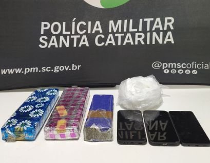 Polícia apreende mais de 2,6 quilos de drogas em Chapecó
