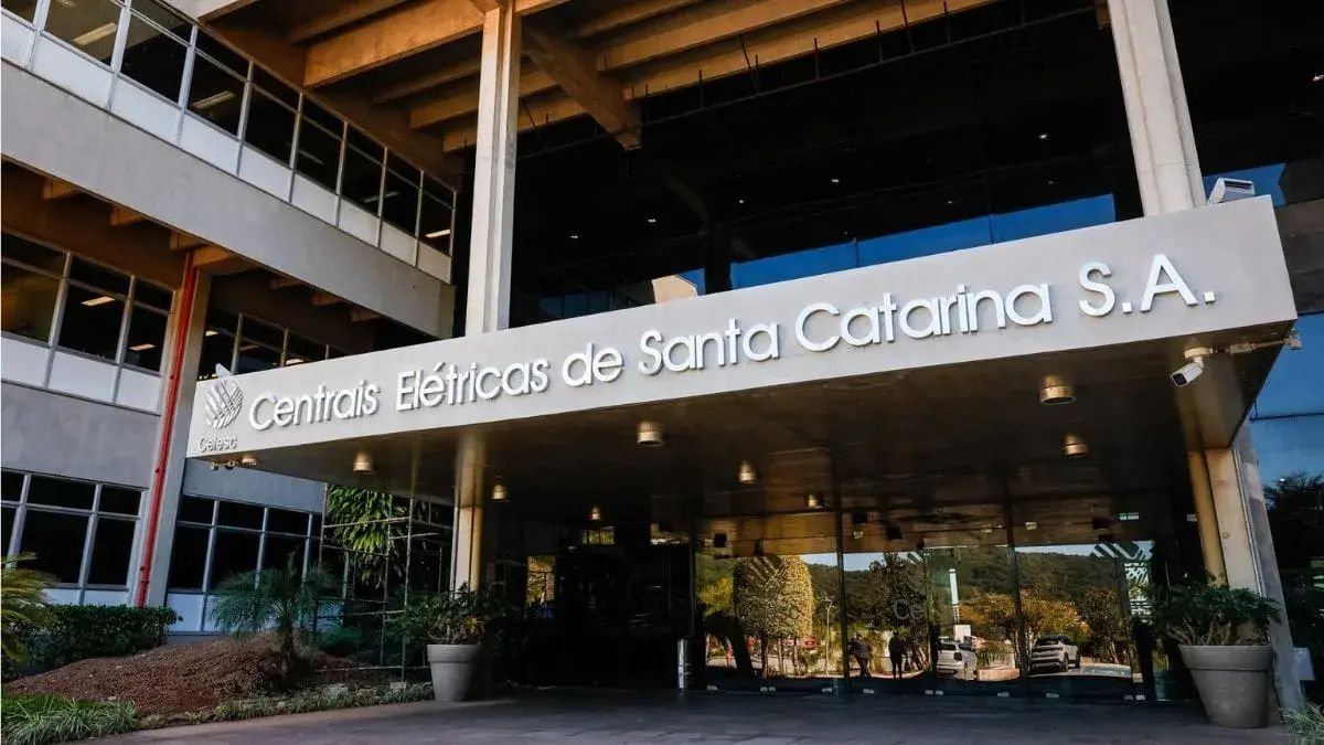 Celesc abre concurso com salários de até R$ 6,9 mil em Santa Catarina