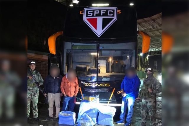 Ônibus do São Paulo F.C. é apreendido com maconha na Bolívia