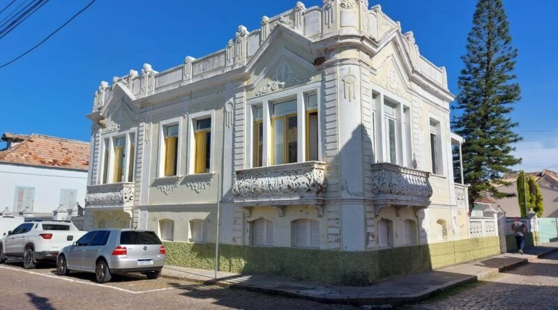 Prefeitura de Laguna aponta impactos após Câmara rejeitar remanejamento orçamentário