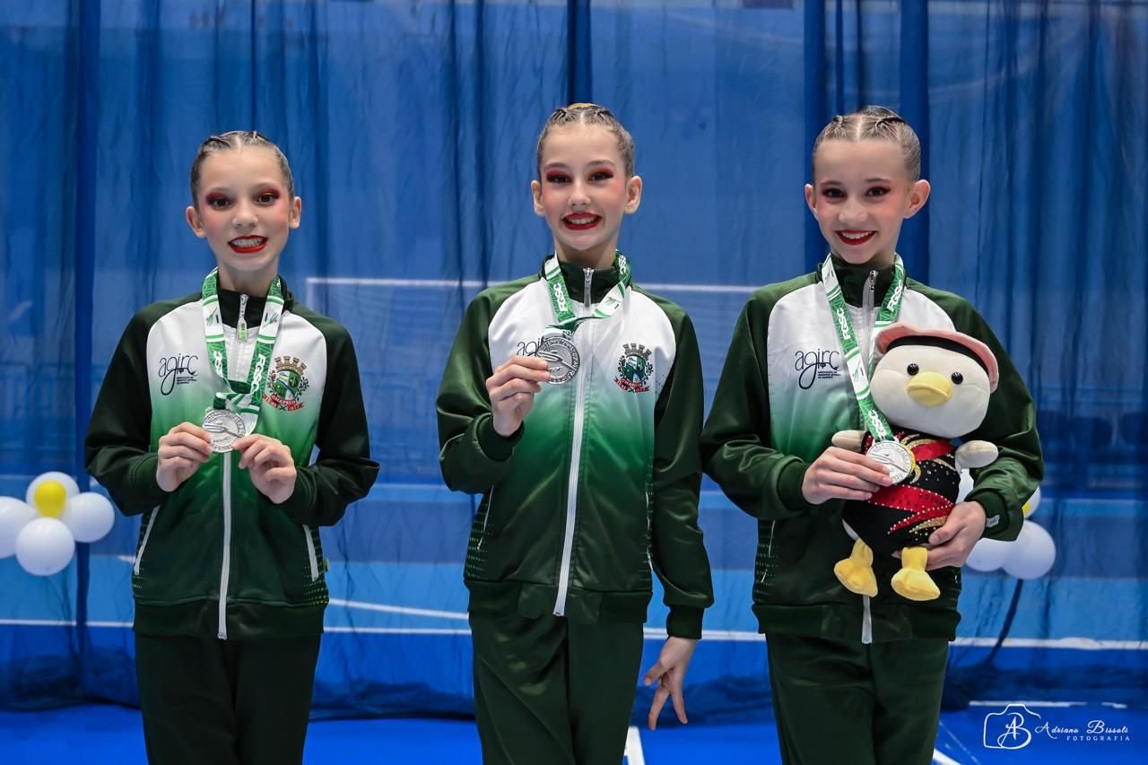 Chapecó conquista sete medalhas em ginástica rítmica em Florianópolis