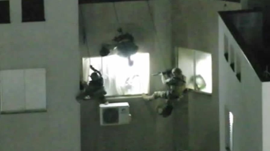 Polícia resgata idosos mantidos reféns em Londrina após 12 horas de negociação
