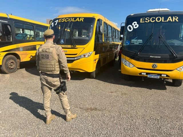 Vistoria dos veículos de transporte escolar em Maravilha garante segurança dos estudantes