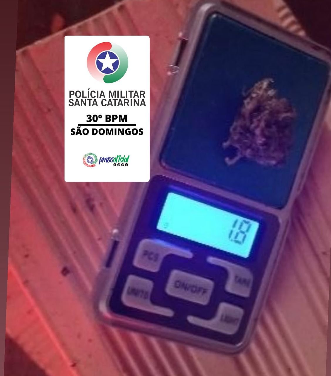 Homem é flagrado com maconha durante abordagem em São Domingos
