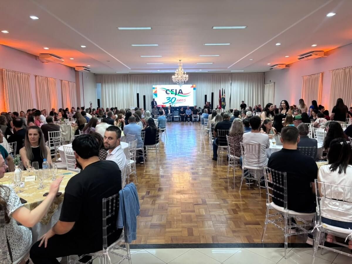 CEJA de São Miguel do Oeste celebra 30 anos com evento que reúne mais de 300 pessoas
