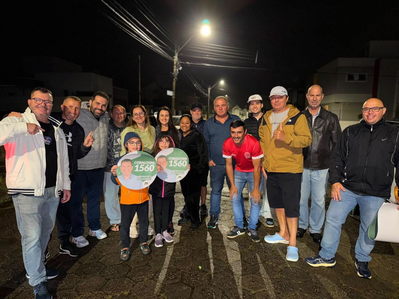 João Cobalchini inicia campanha em Florianópolis com adesivação de 700 carros