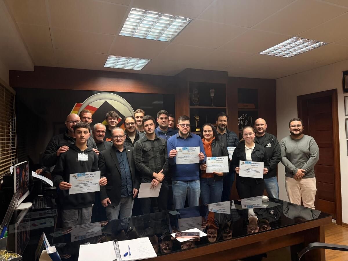 Curso de locução da Rede Peperi forma novos talentos em São Miguel do Oeste