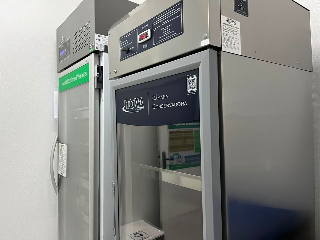 Balneário Camboriú recebe seis novas câmaras frias para armazenamento de vacinas