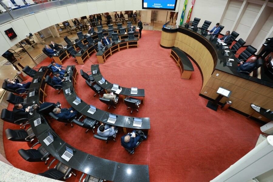 Funções e Atribuições dos Deputados Estaduais na Alesc